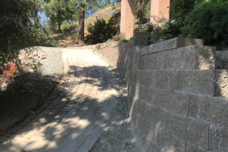 Retaining wall and pavers path